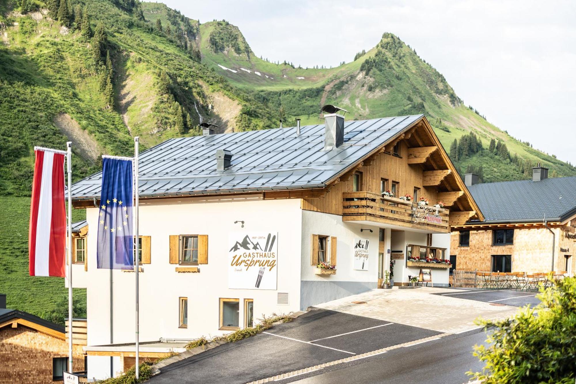 Gasthaus Ursprung Дамюльс Екстер'єр фото